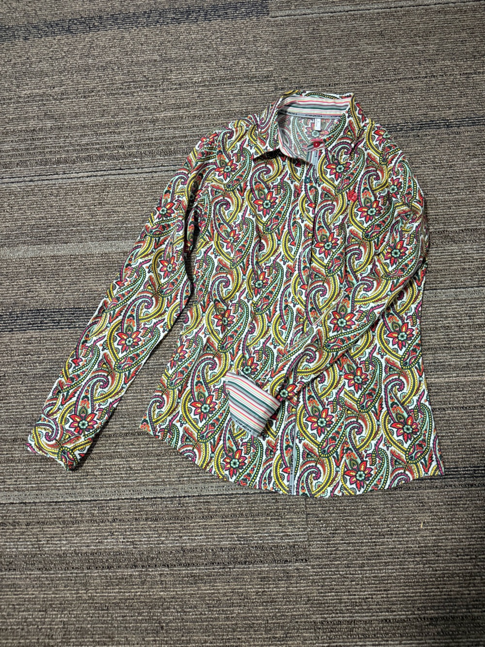 cinch paisley button down never worn